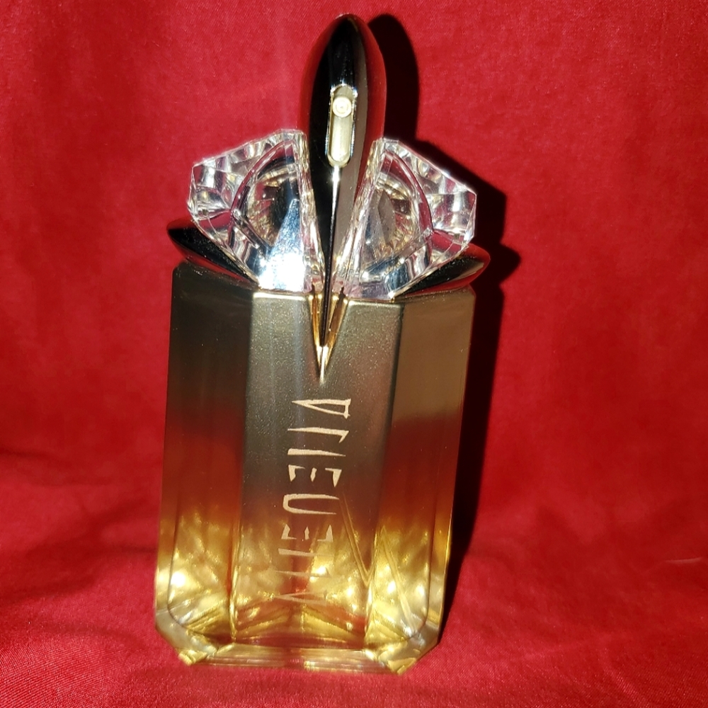 Alien Goddess by Mugler | Refillable